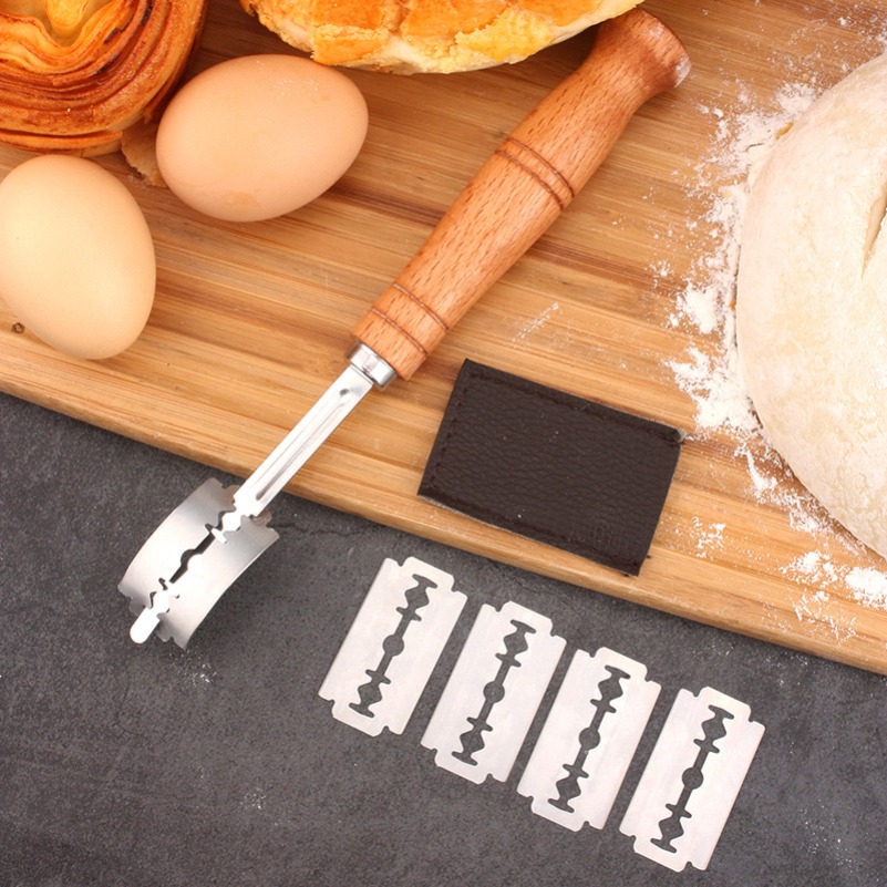Dough Scraper Curved - Coupe-pâte à pain avec 5 lames,